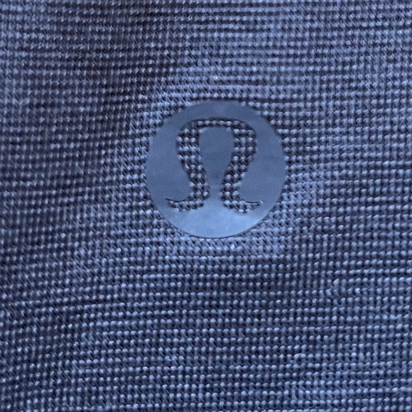Lululemon Evolution Short Sleeve Polo - Picture 5 of 5